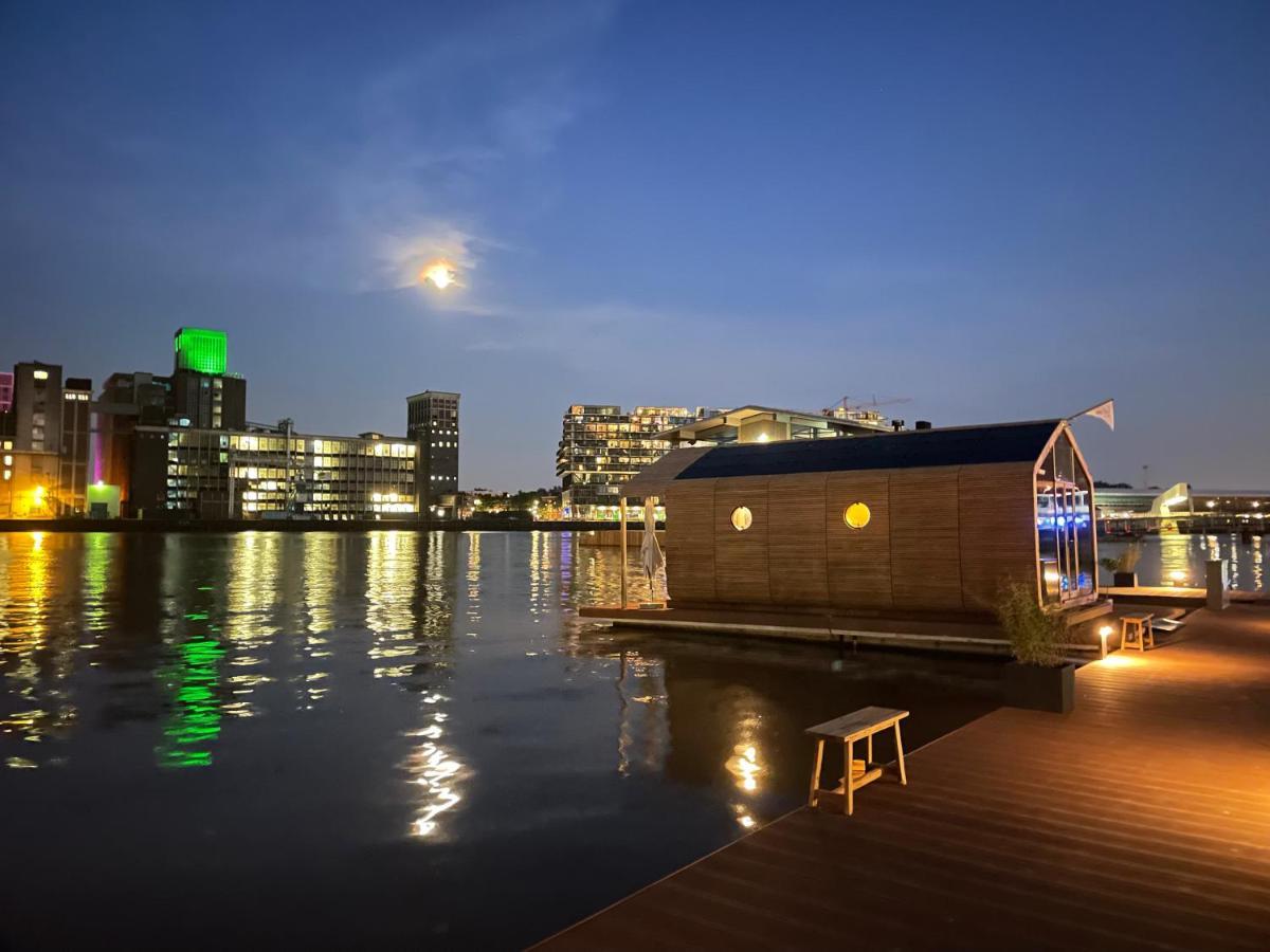 Wikkelboats At Floating Rotterdam Rijnhavenヴィラ エクステリア 写真